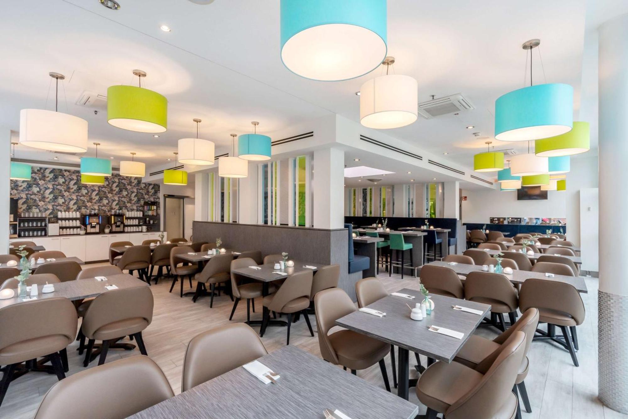 Ghotel Hotel & Living Wuerzburg Bagian luar foto